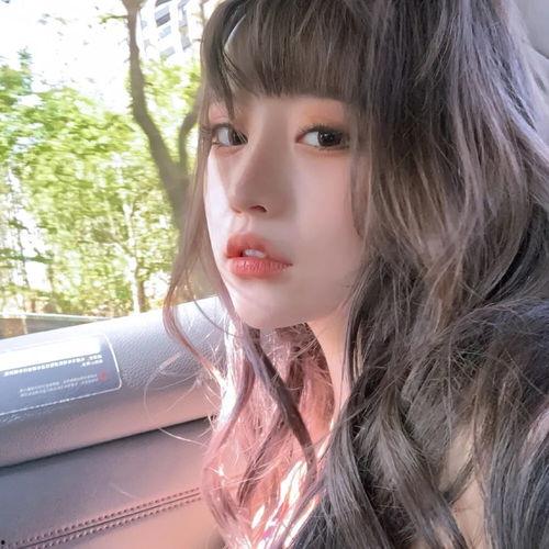娱乐吃瓜酱头像女生可爱,娱乐吃瓜酱头像下的可爱女生风采