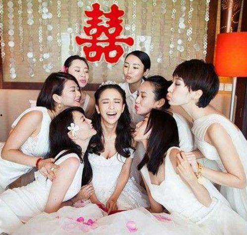 娱乐八卦吃瓜头像女图片,娱乐八卦界的时尚新宠