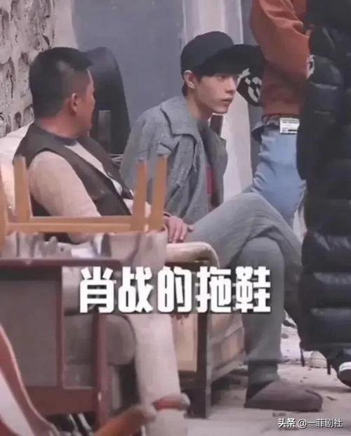 为了吃瓜进娱乐圈,她意外踏入娱乐圈的奇幻之旅