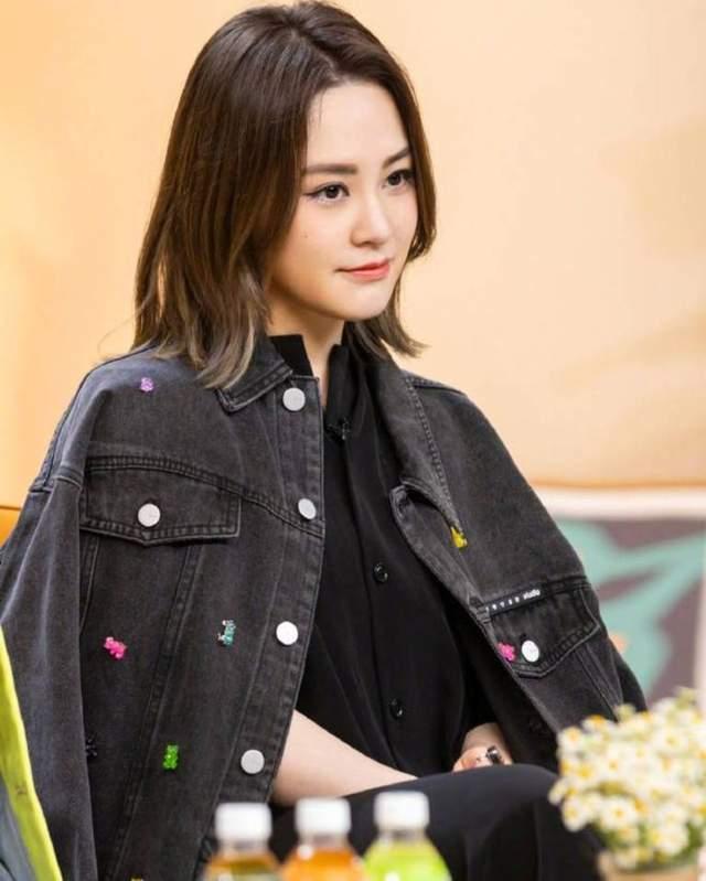 娱乐吃瓜解说女艺人,女艺人压力与挑战并存
